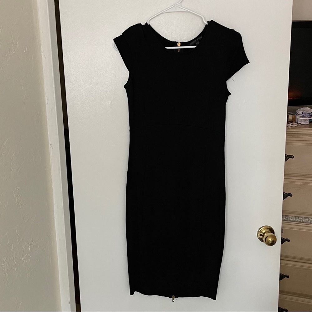 Black fitted dress - Felicity & Coco - Sz MP